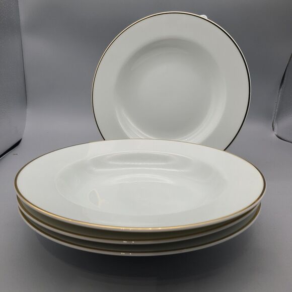 Pottery Barn  set (4) White Gold Rim Trim soup/ pasta Plates  Made in Japan new - Picture 1 of 7